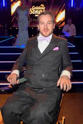 Samuel Koch bei der Verleihung der Goldenen Sonne 2023 während der Sonnenklar.TV Gala im Wunderland Kalkar. Kalkar, 22.04.2023