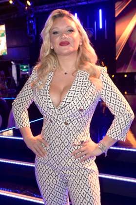 Evelyn Burdecki bei der Verleihung der Goldenen Sonne 2023 während der Sonnenklar.TV Gala im Wunderland Kalkar. Kalkar, 22.04.2023