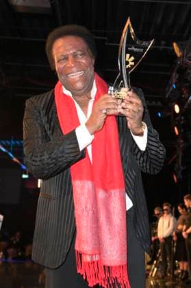 Roberto Blanco bei der Verleihung der Goldenen Sonne 2023 während der Sonnenklar.TV Gala im Wunderland Kalkar. Kalkar, 22.04.2023