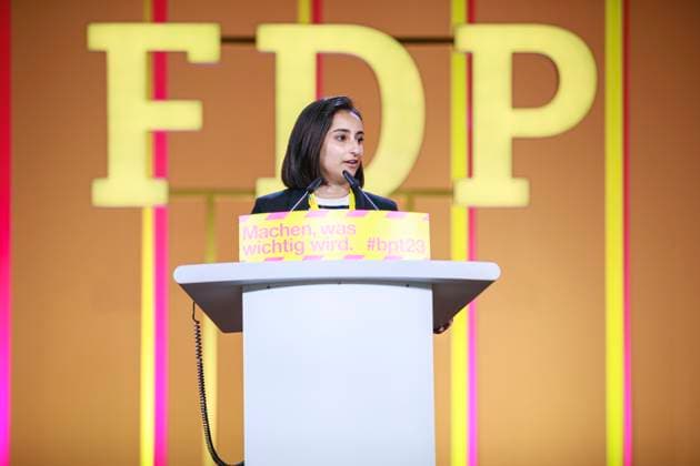 74. Ordentlicher Bundesparteitag der FDP Deutschland, Berlin am 23.04.2023: Nadin Zaya (LV Niedersachsen) *** 74 Ordinary Federal Party Congress of the FDP Germany, Berlin on 23 04 2023 Nadin Zaya LV Lower Saxony