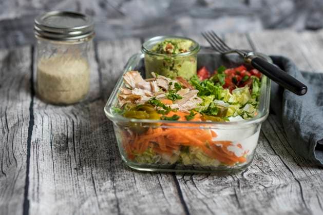 Bowl of vegetable salad with chicken meat, SBDF04610