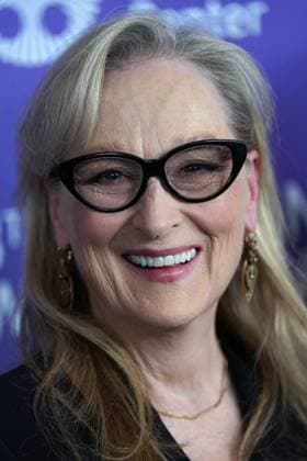 Meryl Streep at arrivals for Film at Lincoln Centerâ€™s 48th Chaplin Award Gala, Alice Tully Hall at Lincoln Center, New York, NY April 24, 2023. Photo By: Kristin Callahan Everett Collection at arrivals for Film at Lincoln Centerâ€™s 48th Chaplin Award Gala, Alice Tully Hall at Lincoln Center, New York, NY April 24, 2023. Photo By: Kristin Callahan Everett Collection PUBLICATIONXNOTxINxCANxCHNxFRAxITAxJPNxNORxPOLxRUSxESPxUKxUSA