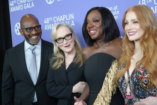 April 24, 2023, New York, NY, USA: JULIUS TENNON, MERYL STREEP, VIOLA DAVIS, and JESSICA CHASTAIN attend the 48th Chaplin Award Gala honoring Viola Davis, presented by Film at Lincoln Center,.Alice Tully Hall, Lincoln Center, NYCApril 24, 2023 .New York City..April 24, 2023. New York USA - ZUMAms4_ 20230424_zaf_ms4_011 Copyright: xSoniaxMoskowitzxGordonx