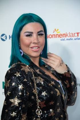 Kate MERLAN, Roter Teppich, Red Carpet Show, Ankunft, arrival, Die Goldene Sonne 2023, am 22.04.2023 im Wunderland Kalkar,