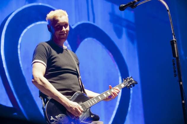 Die rzte in Dortmund Westfalenhalle *** NUR FÜR REDAKTIONELLE ZWECKE *** EDITORIAL USE ONLY ***am Montag, den 19.12.11 spielen -Die rzte- ein Konzert nur f r M dchen Frauen in der Dortmunder Westfalenhalle. ***Verwendung nur zur PRINTberichterstattung in NRW; Keine online Ver ffentlichung; nur zur Berichterstattung ber das Konzert am 19.12.11*** Foto: Tanja Pickartz WAZ FotoPool am Montag, den 19.12.11 spielen -Die Ärzte- ein Konzert nur für Mädchen Frauen in der Dortmunder Westfalenhalle. ***Verwendung nur zur PRINTberichterstattung in NRW; Keine online Veröffentlichung; nur zur Berichterstattung über das Konzert am 19.12.11*** D NRW Dortmund Copyright: TanjaxPickartz *** the doctors in Dortmund Westfalenhalle *** ONLY FOR ED Copyright: TanjaxPickartz docnrwhugopicture43856098 EDITORIAL USE ONLY