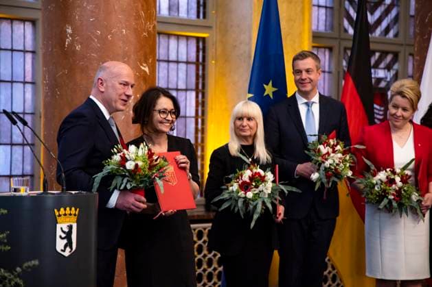 Der Regierende Bürgermeister Kai Wegner bei der Ernennungszeremonie der Senatorin für Justiz und Verbraucherschutz Felor Badenberg (parteilos) im Roten Rathaus in Berlin am 27. April 2023. Der neue Senat im Roten Rathaus *** The Governing Mayor Kai Wegner at the appointment ceremony of the Senator for Justice and Consumer Protection Felor Badenberg non-partisan at the Red City Hall in Berlin on 27 April 2023 The new Senate at the Red City Hall