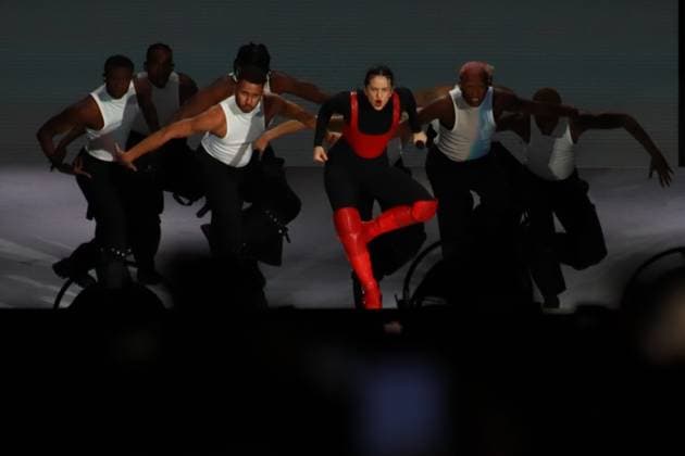 April 28, 2023 in Mexico City, Mexico: Spanish urban music singer, Rosalia, performs before thousands of people in a free concert in the Mexico City Zocalo . On April 28, 2023 in Mexico City, Mexico. Mexico City Mexico - ZUMAe321 20230429_zia_e321_043 Copyright: xCarlosxSantiagox