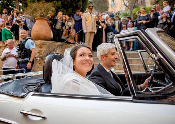 Bilder des Jahres 2023, Entertainment 04 April Entertainment Themen der Woche KW17 Entertainment Bilder des Tages 29-04-2023 Marriage Religious wedding of Princess Alexandra of Luxembourg and Nicolas Bagory at the Saint Trophyme church in Bormes-les-Mimosas, France. Â  Copyright: xPPEx
