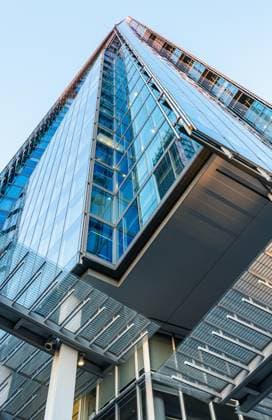 Creative Highlights World The Shard, gläserner Wolkenkratzer in der City of London, England, Großbritannien, Europa *** The Shard, more transparent Skyscrapers in the City of London, England, Great Britain, Europe Copyright: imageBROKER/MaciejxOlszewski ibxmao09210770.jpg