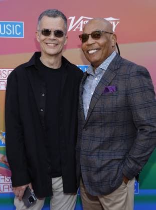 Pasadena Playhouse presents opening night performance of A Little Night Music Featuring: Christopher Mason, Paris Barclay Where: Pasadena, California, United States When: 30 Apr 2023 Credit: Faye s Vision Cover Images Copyright: xx 52670140 EDITORIAL USE ONLY. NOT FOR USE BY NEWSPAPERS BASED IN THE UK.
