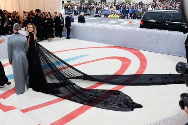 Rita Ora and Taika Waititi arrive on the red carpet for The Met Gala at The Metropolitan Museum of Art celebrating the opening of Karl Lagerfeld: A Line of Beauty in New York City on Monday, May 1, 2023.  NYP202305012907 JOHNxANGELILLO