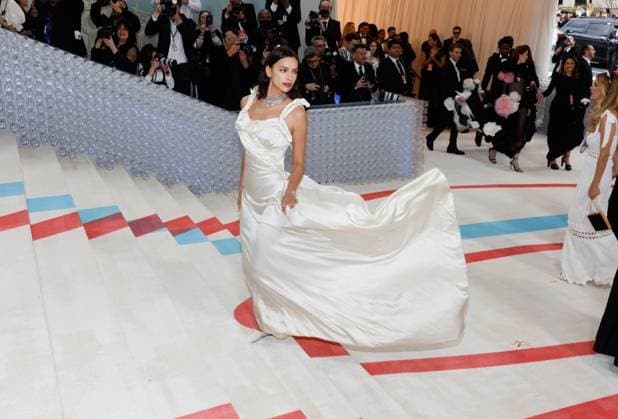 Irina Shayk arrives on the red carpet for The Met Gala at The Metropolitan Museum of Art celebrating the opening of Karl Lagerfeld: A Line of Beauty in New York City on Monday, May 1, 2023.  NYP202305012942 JOHNxANGELILLO