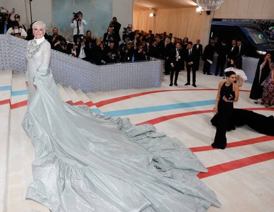 Glenn Close arrives on the red carpet for The Met Gala at The Metropolitan Museum of Art celebrating the opening of Karl Lagerfeld: A Line of Beauty in New York City on Monday, May 1, 2023.  NYP202305012987 JOHNxANGELILLO
