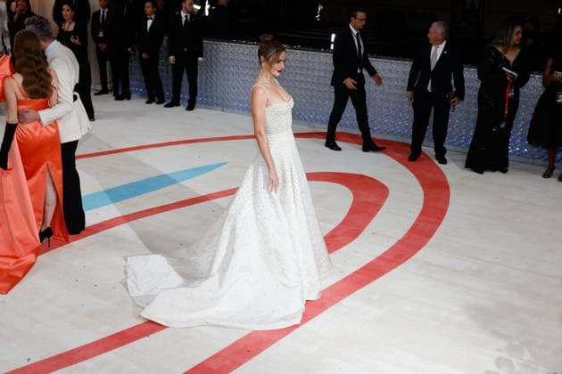 Miranda Lambert arrives on the red carpet for The Met Gala at The Metropolitan Museum of Art celebrating the opening of Karl Lagerfeld: A Line of Beauty in New York City on Monday, May 1, 2023.  NYP20230501279 JOHNxANGELILLO