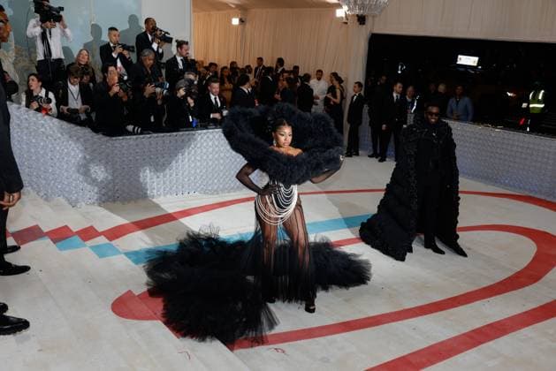 Yung Miami (L) and Sean Diddy Combs arrive on the red carpet for The Met Gala at The Metropolitan Museum of Art celebrating the opening of Karl Lagerfeld: A Line of Beauty in New York City on Monday, May 1, 2023.  NYP20230501297 JOHNxANGELILLO