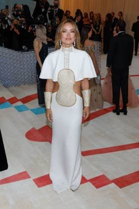 Olivia Wilde arrives on the red carpet for The Met Gala at The Metropolitan Museum of Art celebrating the opening of Karl Lagerfeld: A Line of Beauty in New York City on Monday, May 1, 2023.  NYP20230501700 JOHNxANGELILLO