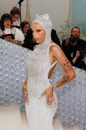 Doja Cat arrives on the red carpet for The Met Gala at The Metropolitan Museum of Art celebrating the opening of Karl Lagerfeld: A Line of Beauty in New York City on Monday, May 1, 2023.  NYP202305014002 JOHNxANGELILLO