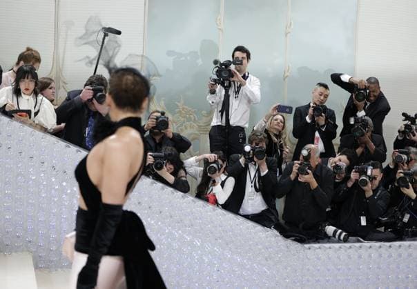 Jennifer Lopez arrives on the red carpet for The Met Gala at The Metropolitan Museum of Art celebrating the opening of Karl Lagerfeld: A Line of Beauty in New York City on Monday, May 1, 2023.  NYP20230501108 JOHNxANGELILLO