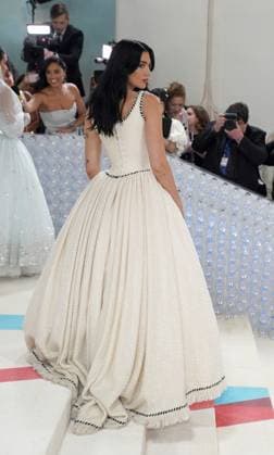 Dua Lipa, wearing Chanel Couture, Tiffany & Co. at arrivals for Karl Lagerfeld: A Line of Beauty - The Costume Institute Met Gala - Part 1, The Metropolitan Museum of Art, New York, NY May 1, 2023. Photo By: Kristin Callahan Everett Collection at arrivals for Karl Lagerfeld: A Line of Beauty - The Costume Institute Met Gala - Part 1, The Metropolitan Museum of Art, New York, NY May 1, 2023. Photo By: Kristin Callahan Everett Collection PUBLICATIONXNOTxINxCANxCHNxFRAxITAxJPNxNORxPOLxRUSxESPxUKxUSA