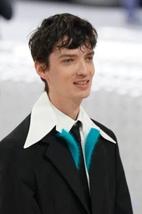 Kodi Smit-McPhee at arrivals for Karl Lagerfeld: A Line of Beauty - The Costume Institute Met Gala - Part 2, The Metropolitan Museum of Art, New York, NY May 1, 2023. Photo By: Kristin Callahan Everett Collection at arrivals for Karl Lagerfeld: A Line of Beauty - The Costume Institute Met Gala - Part 2, The Metropolitan Museum of Art, New York, NY May 1, 2023. Photo By: Kristin Callahan Everett Collection PUBLICATIONXNOTxINxCANxCHNxFRAxITAxJPNxNORxPOLxRUSxESPxUKxUSA