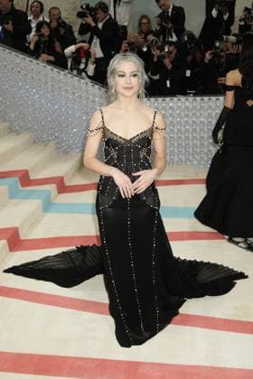Arrivals for the 2023 Met Gala - Karl Lagerfeld: A Line Of Beauty at the Metropolitan Museum of Art. Featuring: Phoebe Bridgers Where: New York, New York, United States When: 01 May 2023 Credit: Jennifer Graylock INSTARimages **Jennifer Graylock-Graylock.com** Copyright: xJenniferxGraylock-Graylock.comx 52672177 EDITORIAL USE ONLY. NOT FOR USE BY NEWSPAPERS BASED IN THE UK.