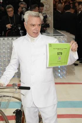Arrivals for the 2023 Met Gala - Karl Lagerfeld: A Line Of Beauty at the Metropolitan Museum of Art. Featuring: David Byrne Where: New York, New York, United States When: 01 May 2023 Credit: Jennifer Graylock INSTARimages **Jennifer Graylock-Graylock.com** Copyright: xJenniferxGraylock-Graylock.comx 52672219 EDITORIAL USE ONLY. NOT FOR USE BY NEWSPAPERS BASED IN THE UK.