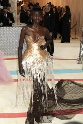 Arrivals for the 2023 Met Gala - Karl Lagerfeld: A Line Of Beauty at the Metropolitan Museum of Art. Featuring: Anok Yai Where: New York, New York, United States When: 01 May 2023 Credit: Jennifer Graylock INSTARimages **Jennifer Graylock-Graylock.com** Copyright: xJenniferxGraylock-Graylock.comx 52672223 EDITORIAL USE ONLY. NOT FOR USE BY NEWSPAPERS BASED IN THE UK.