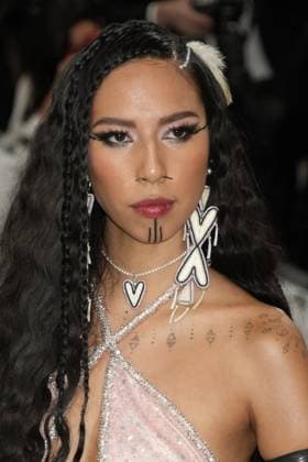 Arrivals for the 2023 Met Gala - Karl Lagerfeld: A Line Of Beauty at the Metropolitan Museum of Art. Featuring: Quannah Chasinghorse Where: New York, New York, United States When: 01 May 2023 Credit: Jennifer Graylock INSTARimages **Jennifer Graylock-Graylock.com** Copyright: xJenniferxGraylock-Graylock.comx 52672233 EDITORIAL USE ONLY. NOT FOR USE BY NEWSPAPERS BASED IN THE UK.