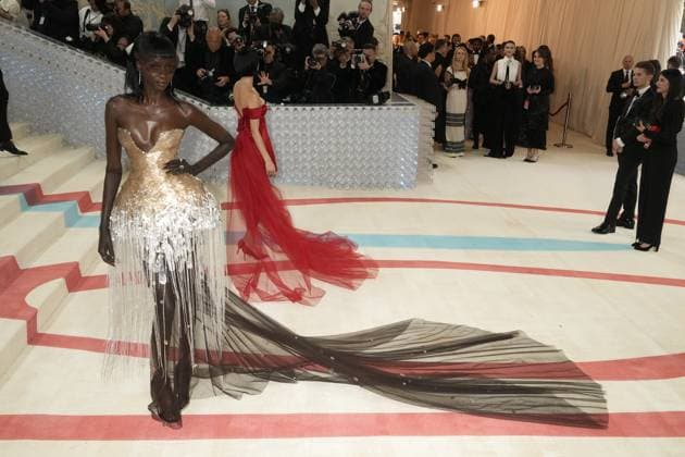 Arrivals for the 2023 Met Gala - Karl Lagerfeld: A Line Of Beauty at the Metropolitan Museum of Art. Featuring: Anok Yai Where: New York, New York, United States When: 01 May 2023 Credit: Jennifer Graylock INSTARimages **Jennifer Graylock-Graylock.com** Copyright: xJenniferxGraylock-Graylock.comx 52672235 EDITORIAL USE ONLY. NOT FOR USE BY NEWSPAPERS BASED IN THE UK.