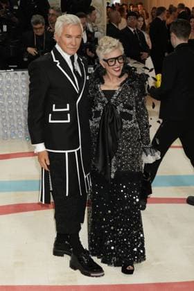 Arrivals for the 2023 Met Gala - Karl Lagerfeld: A Line Of Beauty at the Metropolitan Museum of Art. Featuring: Baz Luhrmann, Catherine Martin Where: New York, New York, United States When: 01 May 2023 Credit: Jennifer Graylock INSTARimages **Jennifer Graylock-Graylock.com** Copyright: xJenniferxGraylock-Graylock.comx 52672253 EDITORIAL USE ONLY. NOT FOR USE BY NEWSPAPERS BASED IN THE UK.
