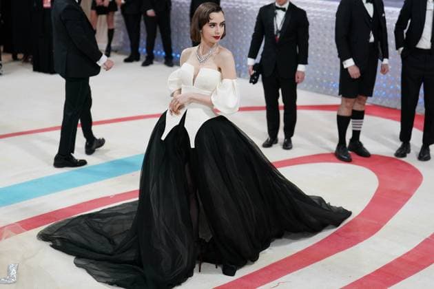 Lily Collins at arrivals for Karl Lagerfeld: A Line of Beauty - The Costume Institute Met Gala - Part 3, The Metropolitan Museum of Art, New York, NY May 1, 2023. Photo By: Kristin Callahan Everett Collection at arrivals for Karl Lagerfeld: A Line of Beauty - The Costume Institute Met Gala - Part 3, The Metropolitan Museum of Art, New York, NY May 1, 2023. Photo By: Kristin Callahan Everett Collection PUBLICATIONXNOTxINxCANxCHNxFRAxITAxJPNxNORxPOLxRUSxESPxUKxUSA
