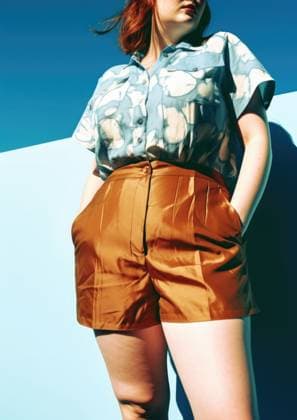 Creative Highlights Symbolbilder Young active plus size woman body closeup. AI Generative Wroc?aw, Lower Silesian Voivodeship, Poland R_PJWUOI230502B3-1178222-01 ,property released