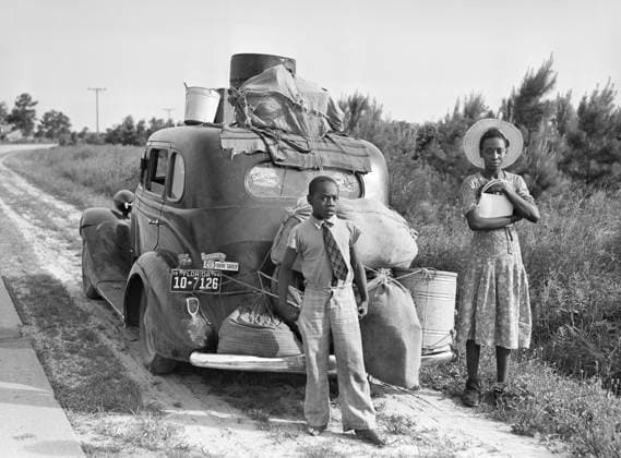 Florida Migrants on their way to Cranberry, New Jersey, to pick Potatoes, Near Shawboro, North Carolina, USA, Jack Delano, U.S. Farm Security Administration, July 1940  Copyright: xCircaxImagesx ghi-circa11589