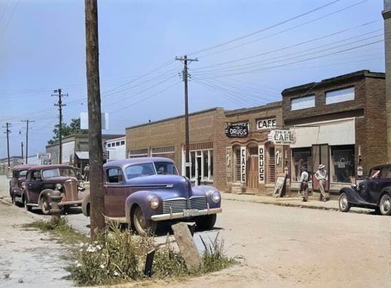 October 19, 2018, Childersburg, Alabama, USA: Main Street, Childersburg, Alabama, USA, Jack Delano, U.S. Office of War Information, May 1941 Childersburg USA - ZUMAg145 20181019_zap_g145_001 Copyright: xJTxVintagex