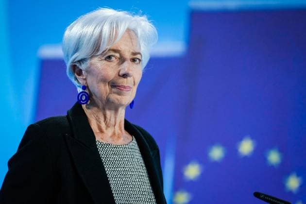 News Themen der Woche KW18 News Bilder des Tages Pressekonferenz der EZB Europaeische Zentralbank Aktuell, 04.05.2023, Frankfurt, Christine Lagarde Praesidentin der Europaeischen Zentralbank im Portrait mit dem EU Logo im Hintergrund bei der heutigen Pressekonferenz in der EZB Europaeischen Zentralbank in Frankfurt Frankfurt Hessen Deutschland *** Press Conference of the ECB European Central Bank News, 04 05 2023, Frankfurt, Christine Lagarde President of the European Central Bank in portrait with the EU logo in the background at todays press conference at the ECB European Central Bank in Frankfurt Frankfurt Hesse Germany