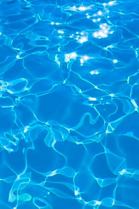 clear water in the swimming pool Copyright: xIrinaxBelousax xDesignxPicsx , 30786478 Copyright: K.xNiex xDesignxPics 30786478