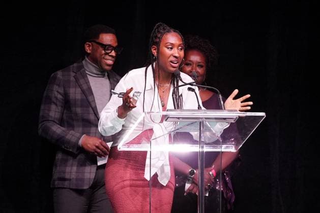 May 4, 2023, Halifax, NS, Canada: Zamani Folade accepts the award for African Canadian Artist of the Year during the East Coast Music Awards in Halifax on Thursday, May 4, 2023. Halifax Canada  - ZUMAc35_ 20230504_zaf_c35_148 Copyright: xDarrenxCalabresex