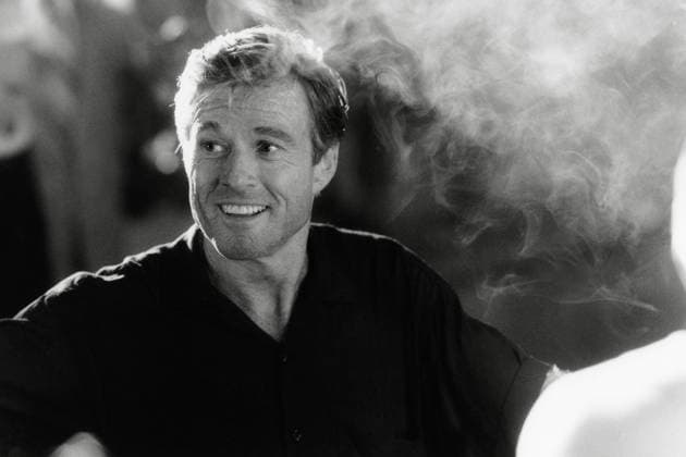 Film still or Publicity still from Havana Robert Redford (1990) Universal File Reference 34408-471THA  Copyright: xCinemaxLegacyxCollection ThexHollywoodxArchivex 34408-471THA The Hollywood Archive