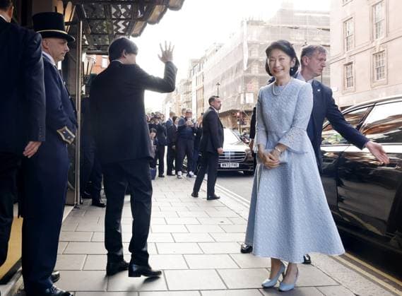 Japan crown prince in London Japanese Crown Prince Fumihito and Crown Princess Kiko return to a hotel in London on May 5, 2023, after attending a reception hosted by King Charles III at Buckingham Palace on the eve of his coronation.  A14AA0001423671P