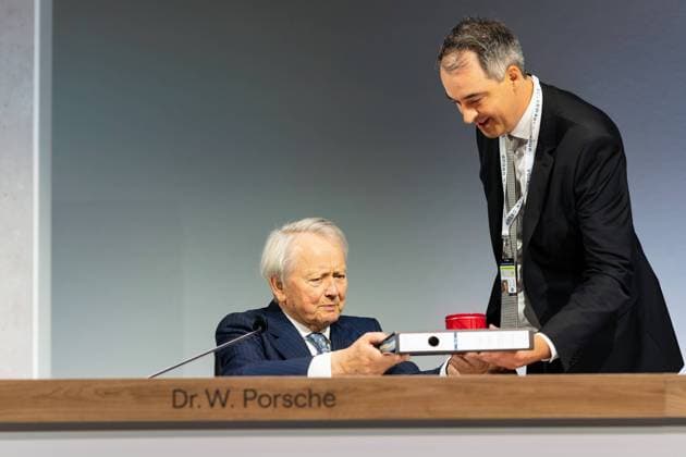 Bilder des Jahres 2023, News 05 Mai News Themen der Woche KW19 10.05.2023,Berlin,Deutschland,die 63. ordentliche Hauptversammlung der Volkswagen Aktiengesellschaft im CityCube.Dr. Wolfgang Porsche *** 10 05 2023,Berlin,Germany,the 63rd Annual General Meeting of Volkswagen Aktiengesellschaft at CityCube Dr Wolfgang Porsche