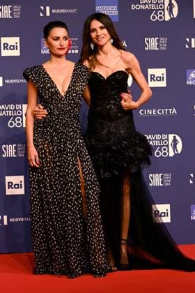 Foto IPP Gioia Botteghi Roma 10 05 2023 premi David di Donatello 2023 - red carpet nella foto Penelope Cruz e Gregoria Toledo Italy Photo Press - World Copyright