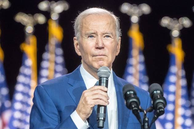 May 10, 2023, Valhalla, New York, United States: U.S. President Joe Biden speaks on the debt limit during an event at SUNY Westchester Community College in Valhalla, New York. U.S. President Joe Biden on Wednesday blasted Republican-demanded spending cuts as devastating, making his case in a campaign-style speech to voters as lawmakers met in Washington on raising the government s borrowing limit to avoid a potentially catastrophic U.S. Valhalla United States - ZUMAs197 20230510_zaa_s197_555 Copyright: xRonxAdarx