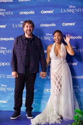 May 11, 2023, Mexico City, Mexico: Actor Javier Bardem and actress Halle Bailey attend the red carpet of The little Mermaid film premiere at Toreo Parque Central. on May 11, 2023 in Mexico City, Mexico. Mexico City Mexico - ZUMAe321 20230512_zia_e321_006 Copyright: xJulianxLopezx