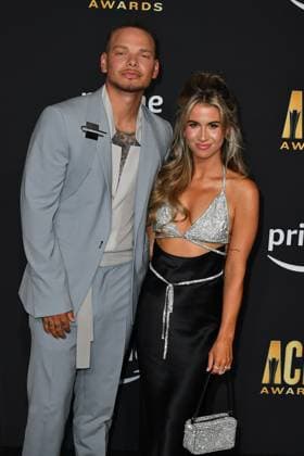May 11, 2023, Frisco, TX, USA: Kane Brown, Katelyn Jae Brown attend the 58th Academy Of Country Music Awards at The Ford Center at The Star on May 11, 2023 in Frisco, Texas. Frisco USA - ZUMAs181 20230511_zea_s181_253 Copyright: xCaseyxFlaniganx