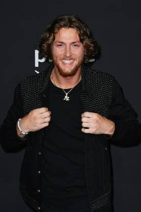 May 11, 2023, Frisco, TX, USA: Bailey Zimmerman attends the 58th Academy Of Country Music Awards at The Ford Center at The Star on May 11, 2023 in Frisco, Texas. Frisco USA - ZUMAs181 20230511_zea_s181_189 Copyright: xCaseyxFlaniganx