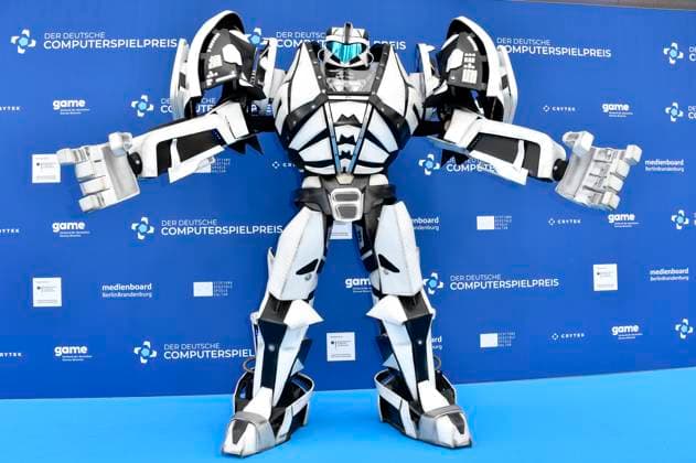 Gamescom Bot bei der Verleihung des Deutschen Computerspielpreises 2023 im Spindler & Klatt. Berlin, 11.05.2023