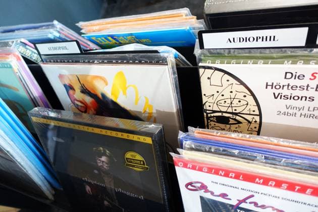 Vinyl Kultur - Berlin, Deutschland, DEU, Germany, GER, 09.05.2023 - Berlin: Schallplattenladen mit umfangreichem Vinylangebot und teils exklusiven Vinylpressungen.