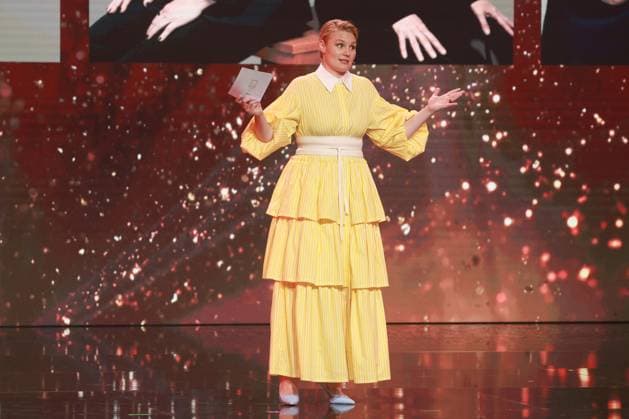 Deutscher Filmpreis 2023 Rosalie Thomass Laudatorin BESTES MASKENBILD bei der Verleihung der Lola - Deutscher Filmpreis 2023 im Theater am Potsdamer Platz in Berlin 12.05.2023 Copyright: xEventpressx