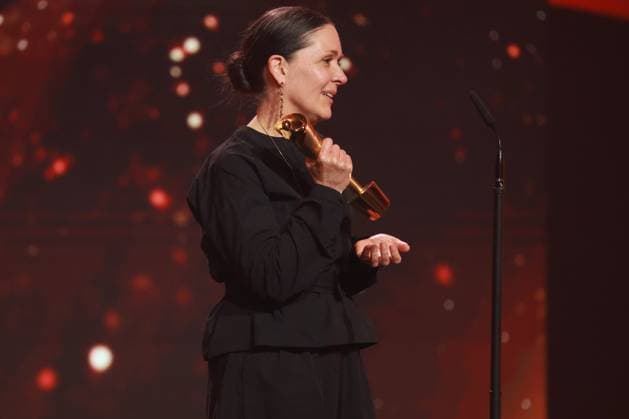 Deutscher Filmpreis 2023 BESTES MASKENBILD Gewinner Heike Merker bei der Verleihung der Lola - Deutscher Filmpreis 2023 im Theater am Potsdamer Platz in Berlin 12.05.2023 Copyright: xEventpressx