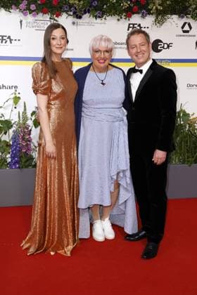 Alexandra Maria Lara, Claudia Roth und Florian Gallenberger bei der Ankunft zur Verleihung Deutscher Filmpreis am 12.05.2023 in Berlin Deutscher Filmpreis 2023 in Berlin - Ankunft Roter Teppich
